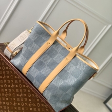 LV Shopping Bags